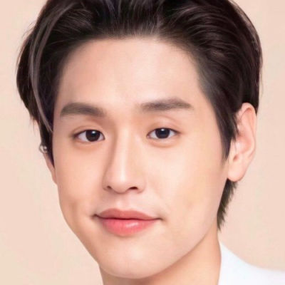 putthipong-assaratanakul